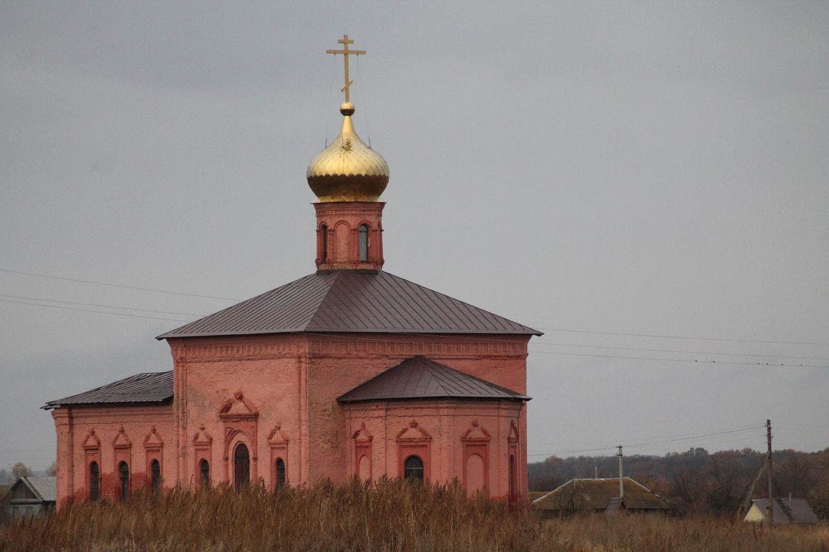 Церковь Михаила Архангела, Крутец (Аркадакский район, Саратовская область). фасады