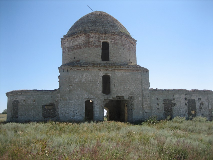 Лысые Горы (Старая Бахметьевка). Церковь Иоанна Предтечи. фасады