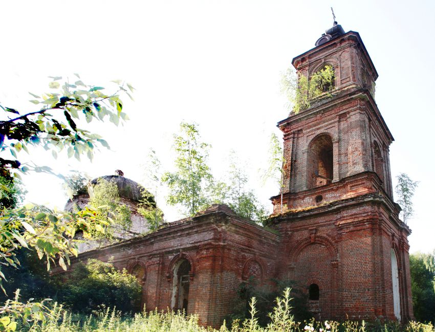 Церковь Троицы Живоначальной, Троица (Погост Троица) (Молоковский район, Тверская область). фасады