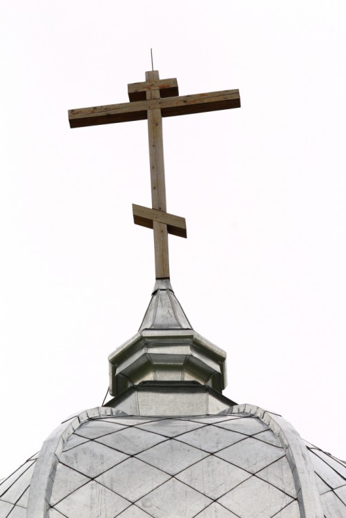 Церковь Покрова Пресвятой Богородицы, Шотова (Пинежский район, Архангельская область). архитектурные детали, Крест