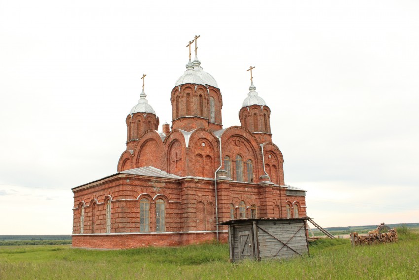 Шотова. Церковь Покрова Пресвятой Богородицы. фасады, Вид с северо-востока