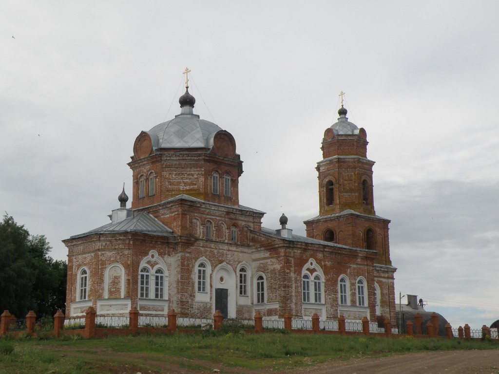 Коргуза. Церковь Николая Чудотворца. фасады
