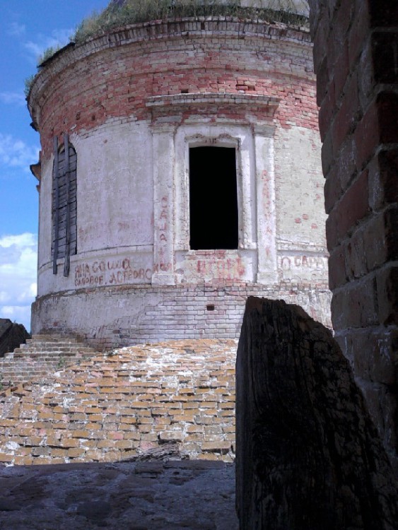 Церковь Воскресения Христова, Ахмат (Красноармейский район, Саратовская область). архитектурные детали