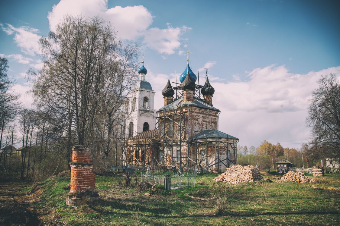 Церковь Рождества Пресвятой Богородицы, Исаковское (Красносельский район, Костромская область). фасады