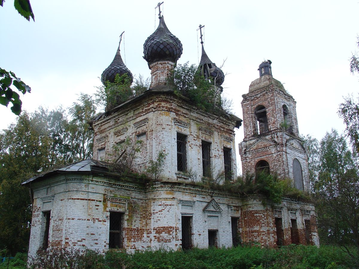 Исаковское. Церковь Рождества Пресвятой Богородицы. фасады