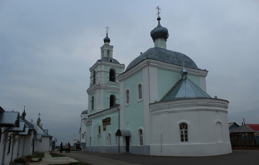 Арское. Церковь Богоявления Господня. фасады