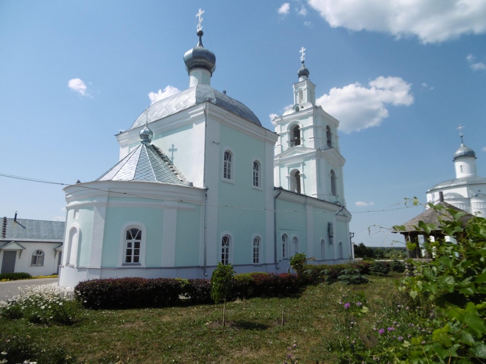 Арское. Церковь Богоявления Господня. фасады, Вид храма с северо-восточной стороны