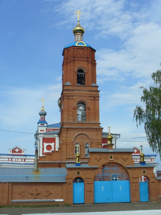 Собор Троицы Живоначальной, Тетюши (Тетюшский район, Республика Татарстан). фасады
