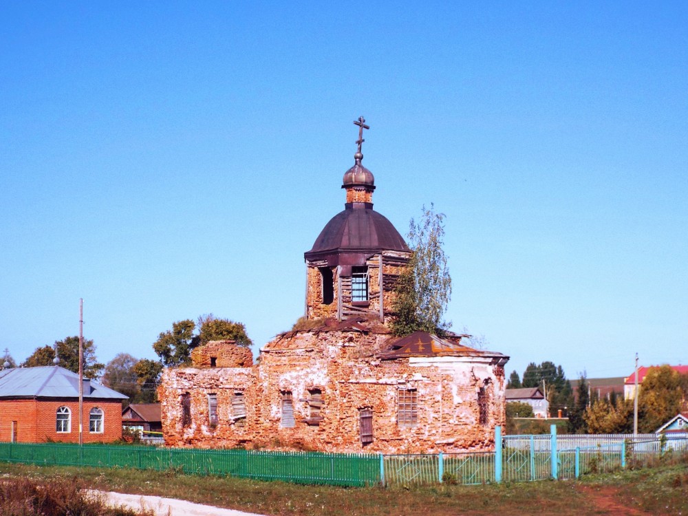 Церковь Троицы Живоначальной, Сюкеево (Камско-Устьинский район, Республика Татарстан). фасады