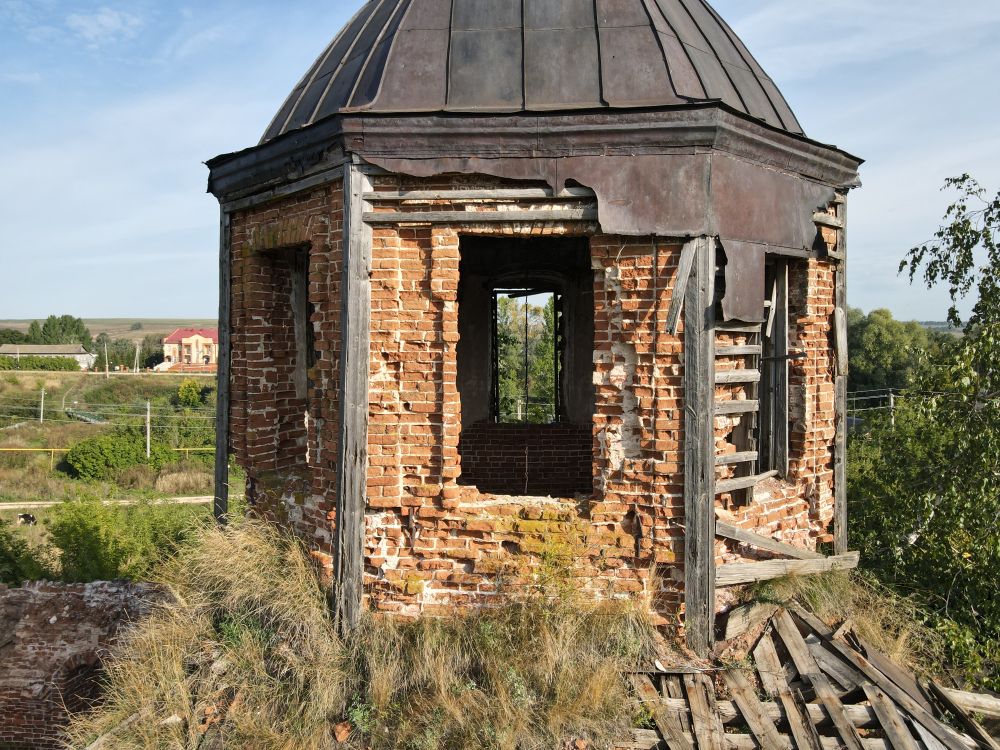 Сюкеево. Церковь Троицы Живоначальной. архитектурные детали