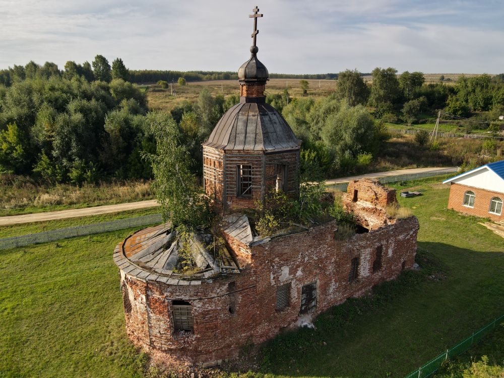 Церковь Троицы Живоначальной, Сюкеево (Камско-Устьинский район, Республика Татарстан). фасады