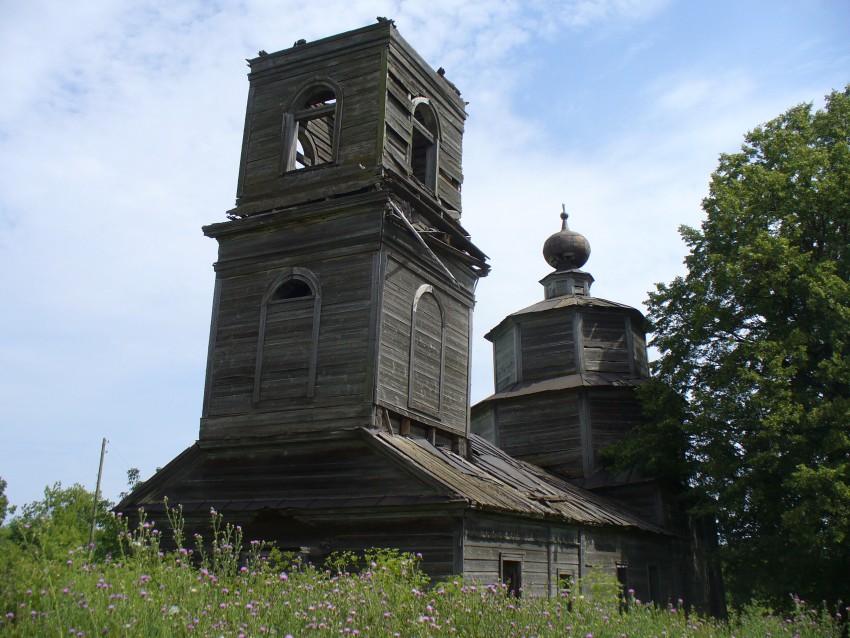 Церковь Михаила Архангела, Архангельские Кляри (Камско-Устьинский район, Республика Татарстан). фасады