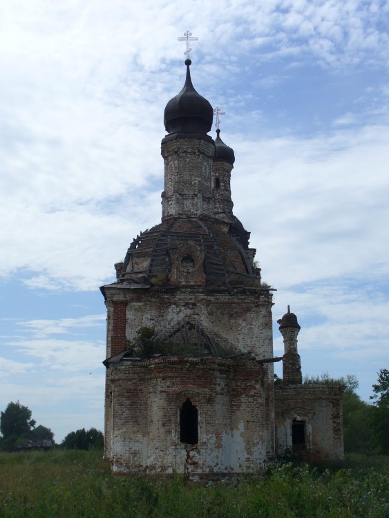 Церковь Успения Пресвятой Богородицы, Красная Поляна (Тетюшский район, Республика Татарстан). фасады