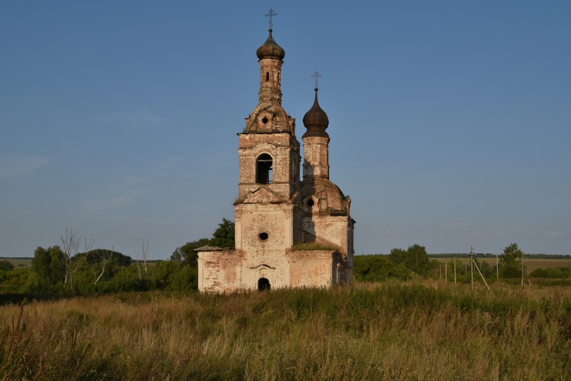 Красная Поляна. Церковь Успения Пресвятой Богородицы. фасады, Вид с запада