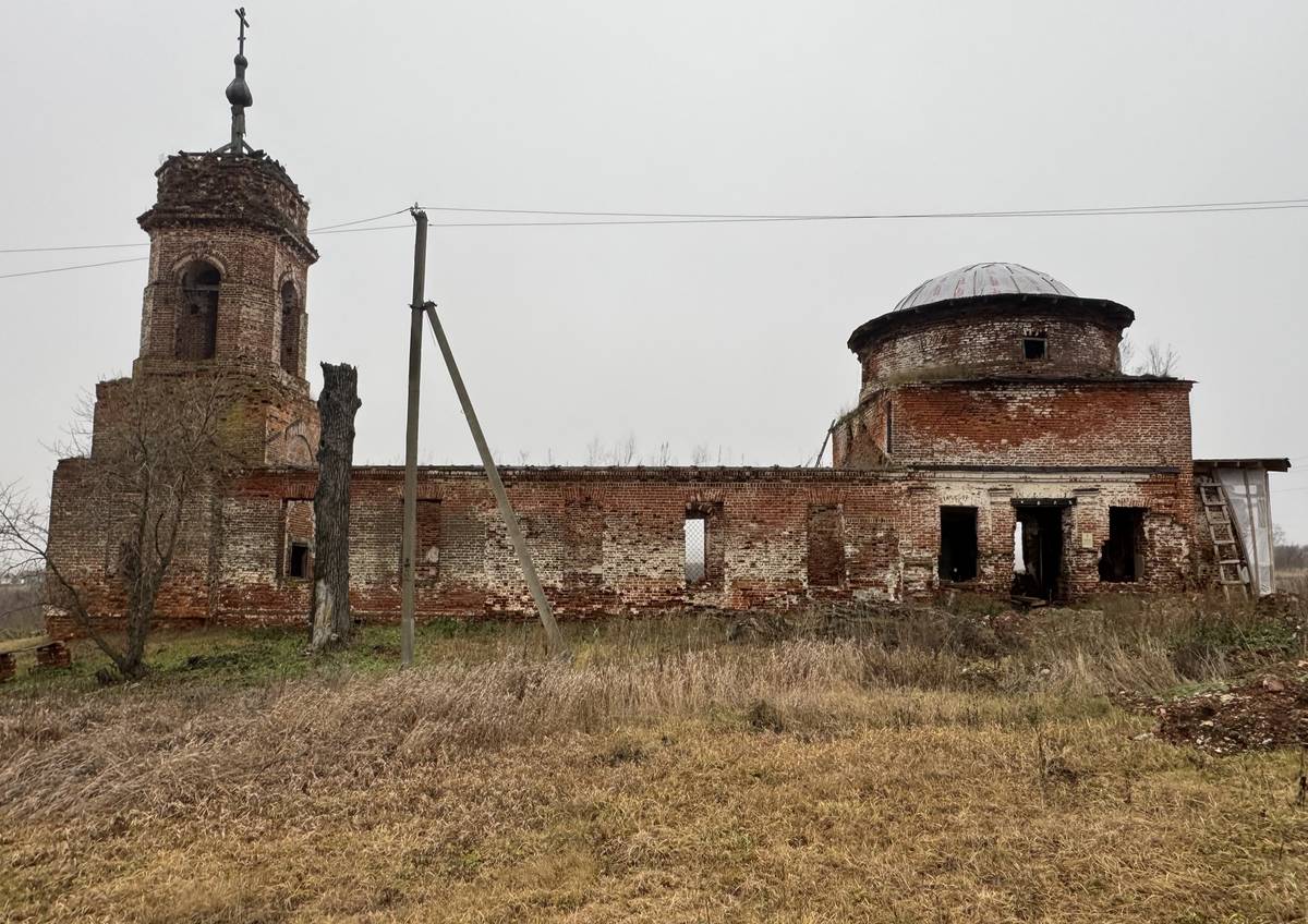 Вид с юга, фасады. Церковь Михаила Архангела, Колунец (Тетюшский район, Республика Татарстан)