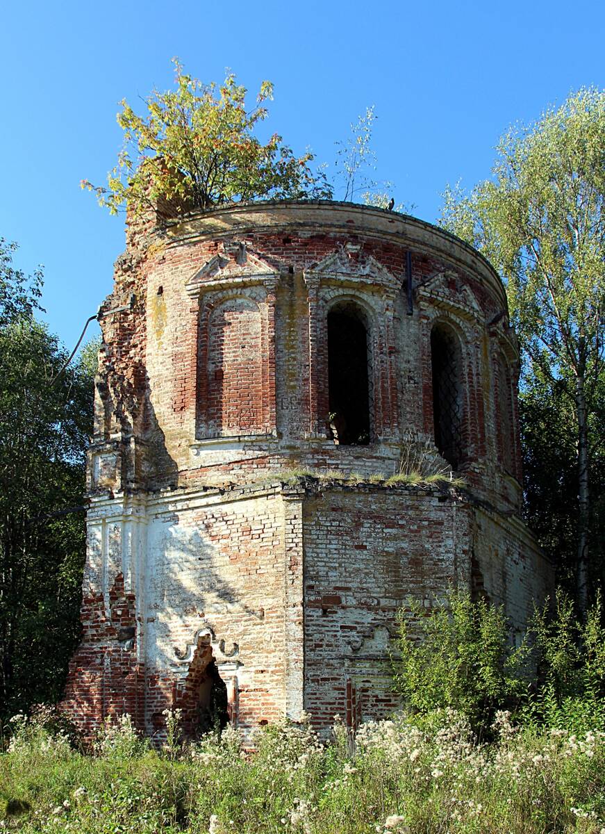 Церковь Воскресения Христова, Подлипное (Тотемский район, Вологодская область). фасады