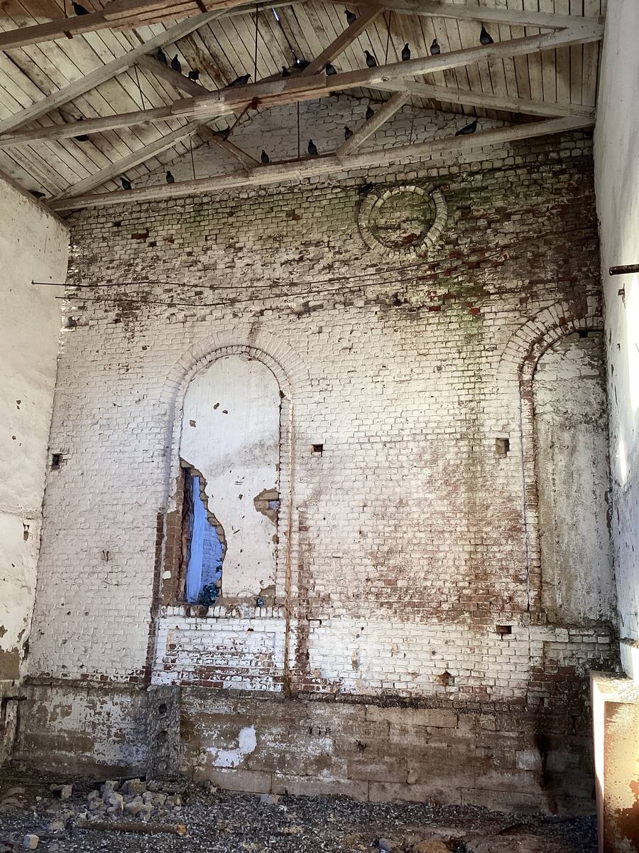 Южная стена основного объема, левая часть, вид с юга, фасады. Церковь Казанской иконы Божией Матери, Казанское (Ливенский район и г. Ливны, Орловская область)