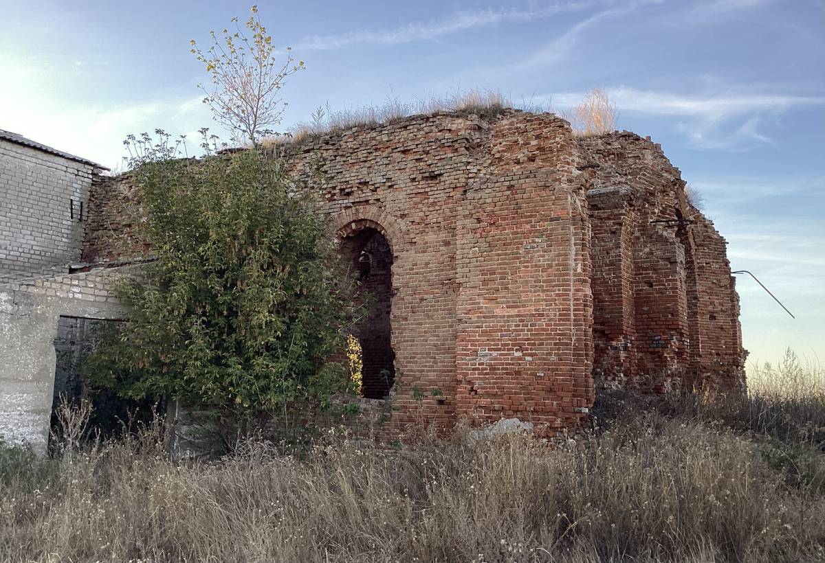 Вид с юго-востока, фасады. Церковь Казанской иконы Божией Матери, Казанское (Ливенский район и г. Ливны, Орловская область)