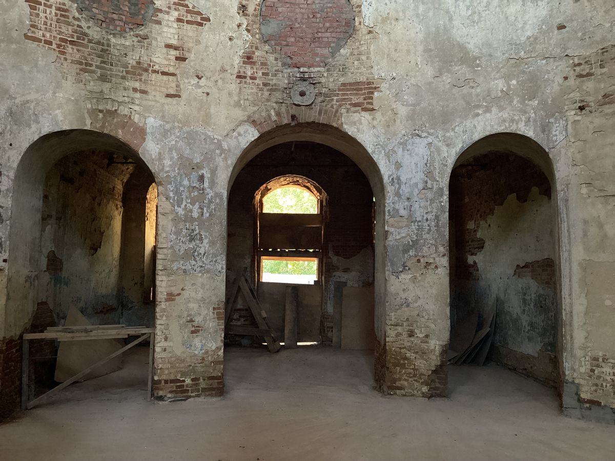 Северная стена основного объема, интерьер и убранство. Церковь Михаила Архангела, Свободная Дубрава (Ливенский район и г. Ливны, Орловская область)