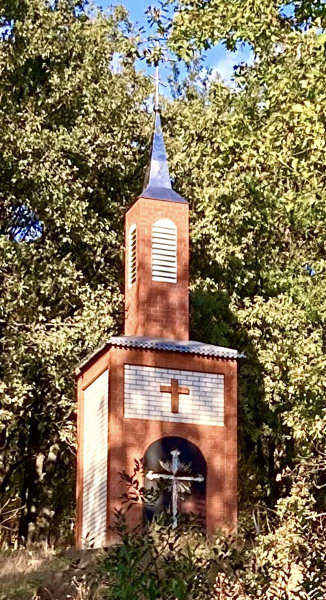 Вид с северо-запада, фасады. Часовня Всех Святых, Вязовая Дубрава (Ливенский район и г. Ливны, Орловская область)