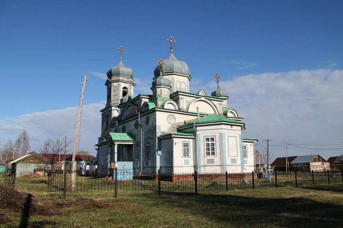 Церковь Николая Чудотворца, Мишуково (Порецкий район, Республика Чувашия). общий вид в ландшафте, Фасады