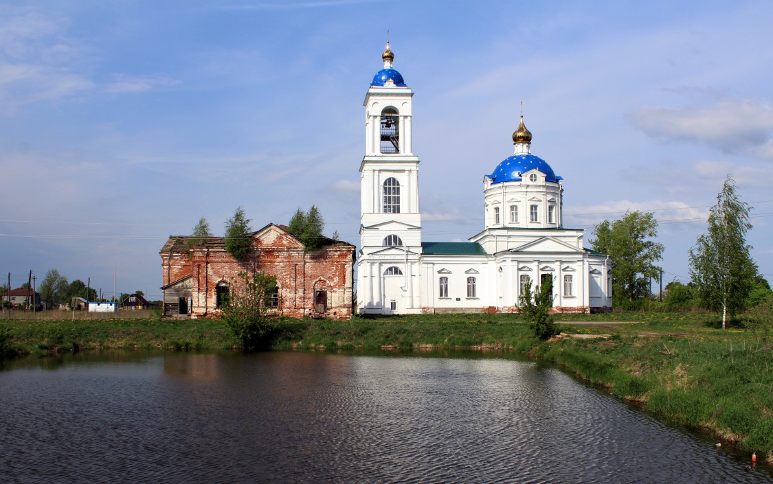 Бородино. Церковь иконы Божией Матери 