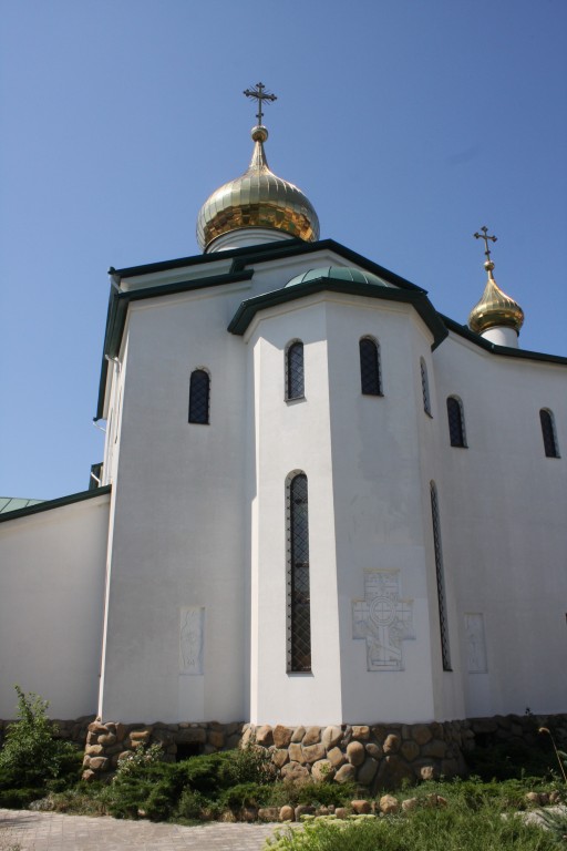 Анапа. Церковь Серафима Саровского. фасады