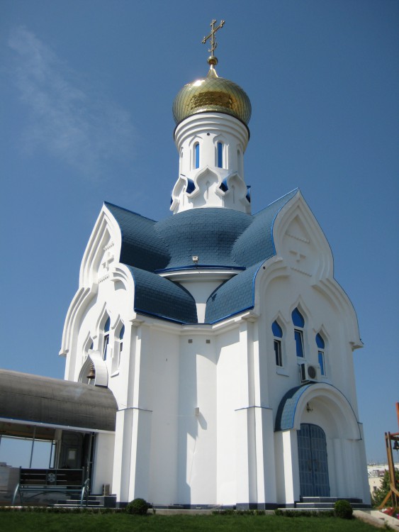 Анапа. Церковь Державной иконы Божией Матери. общий вид в ландшафте