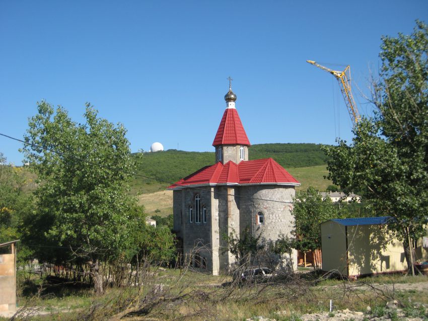 Варваровка. Церковь Варвары великомученицы (старая). общий вид в ландшафте