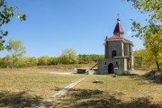 Варваровка. Варвары великомученицы (старая), церковь