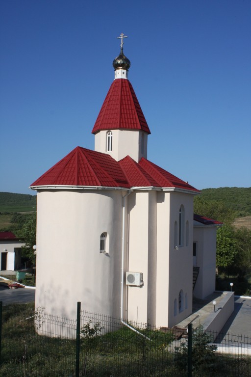 Варваровка. Церковь Варвары великомученицы (старая). фасады