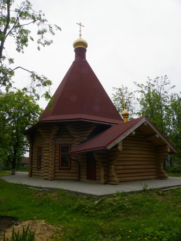 Церковь Вениамина, Митрополита Петроградского, Янино (Всеволожский район, Ленинградская область). фасады, Алтарная часть