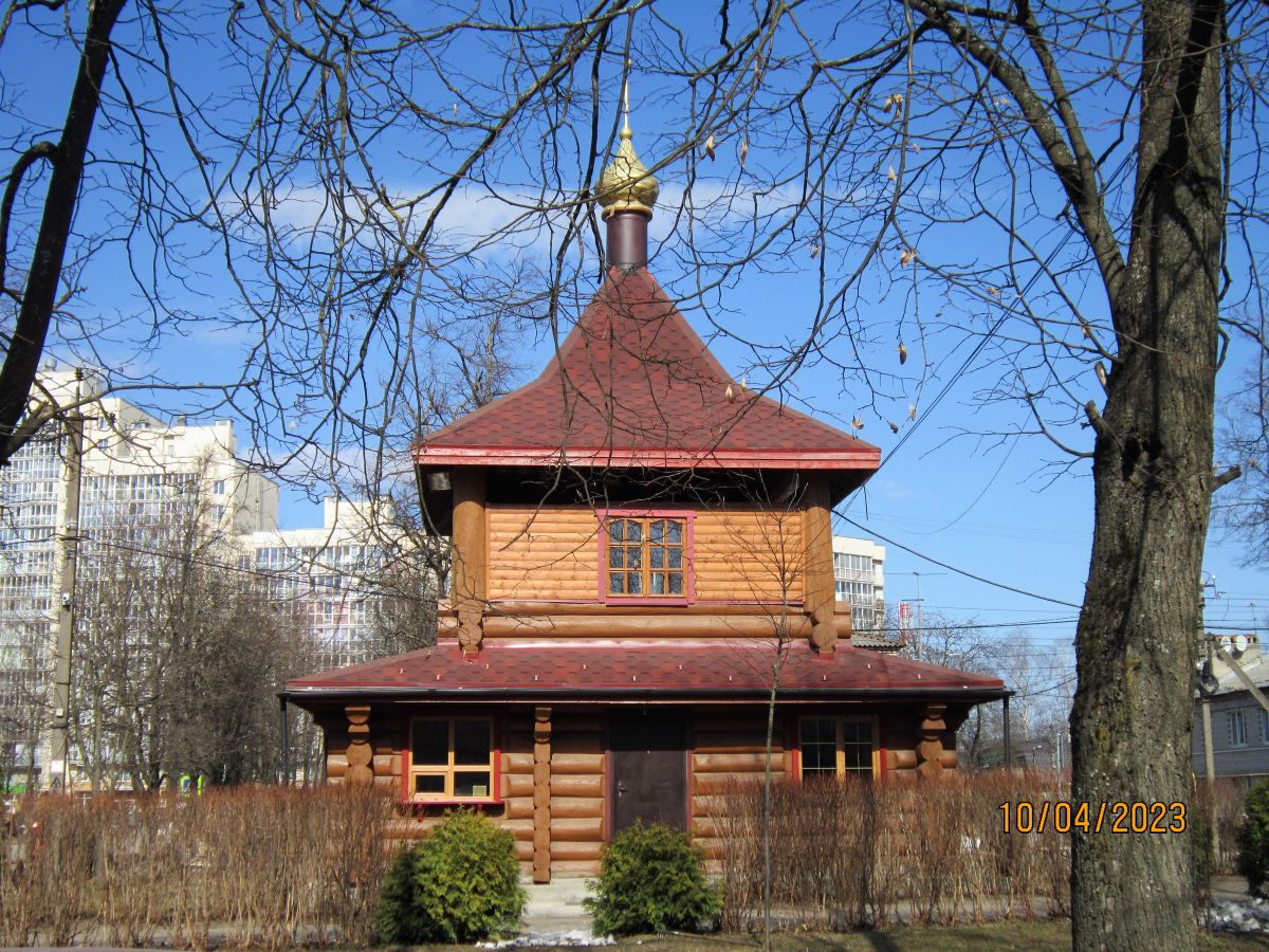 Церковь Вениамина, Митрополита Петроградского, Янино (Всеволожский район, Ленинградская область). дополнительная информация, Колокольня церкви