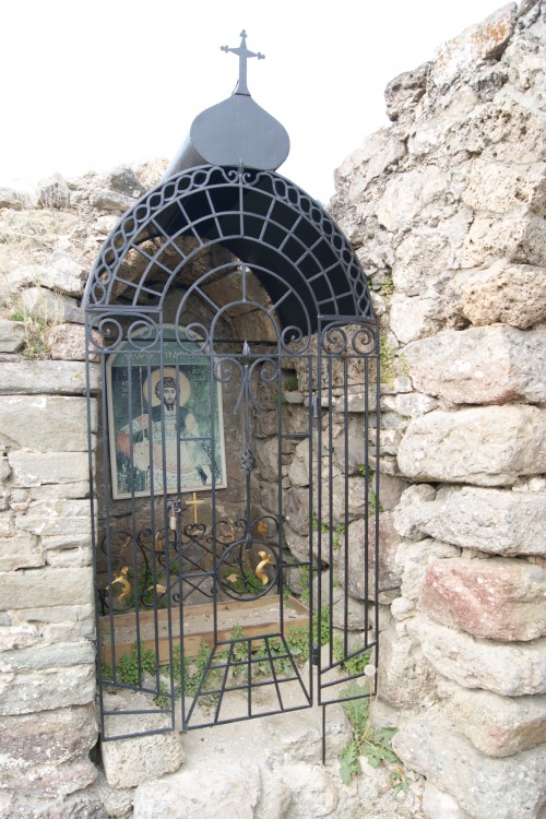 Церковь Феодора Стратилата, Демерджи, урочище (Алушта, город, Республика Крым). интерьер и убранство, Икона Фёдора Стратилата на месте церкви
