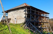 Малы. Мальской Рождественский монастырь. Неизвестная трапезная церковь