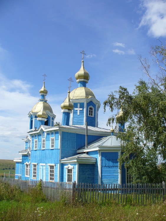 Малое Подберезье. Церковь Успения Пресвятой Богородицы. фасады