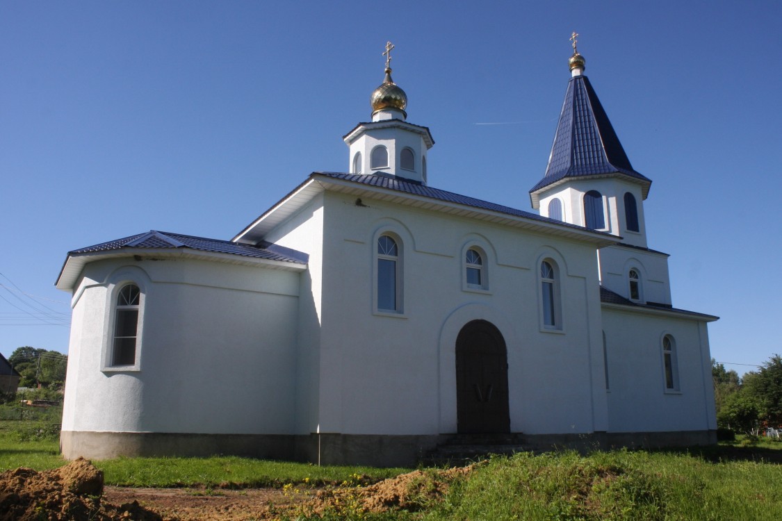 Петрово. Церковь Михаила Архангела. фасады