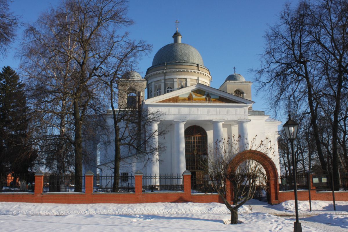 Церковь Николая Чудотворца, Серебряные Пруды (Серебряно-Прудский городской округ, Московская область). фасады