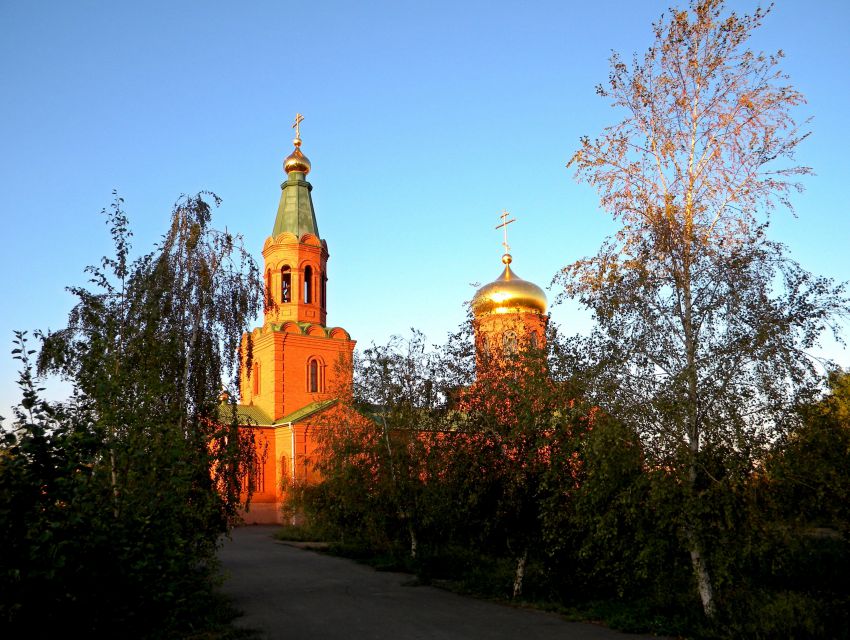 Церковь Николая Чудотворца, Светлый Яр (Светлоярский район, Волгоградская область). фасады