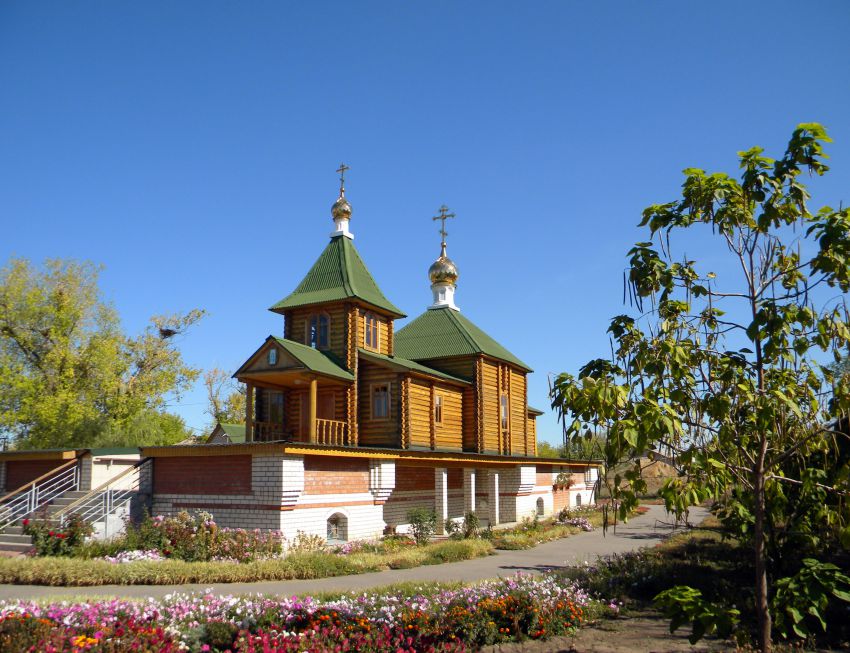 Зимняцкий. Церковь Покрова Пресвятой Богородицы. фасады