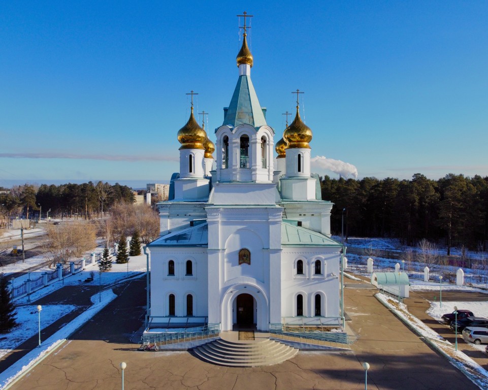 Ангарск. Кафедральный собор Троицы Живоначальной. фасады, Вид с запада