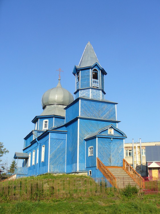 Чувашское Дрожжаное. Церковь Покрова Пресвятой Богородицы. фасады