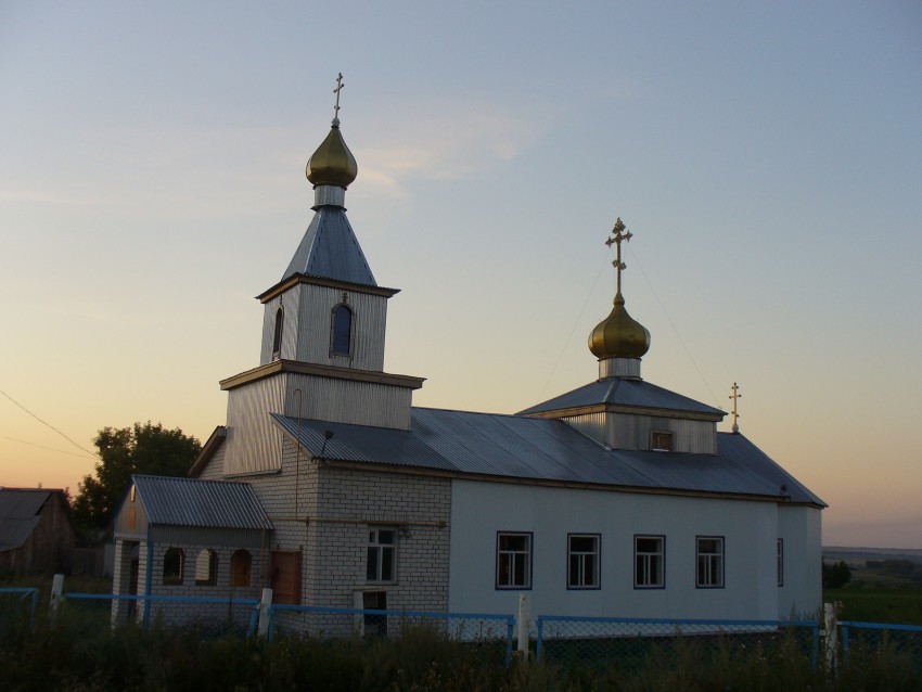 Церковь Николая Чудотворца, Алёшкин Саплык (Дрожжановский район, Республика Татарстан). фасады