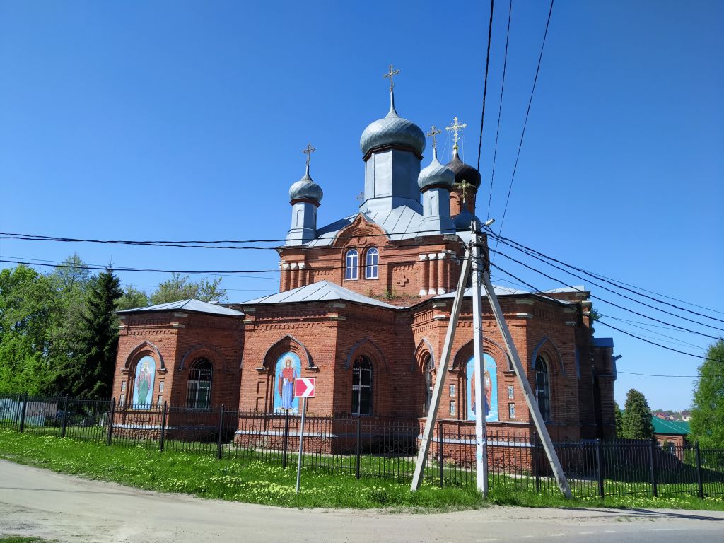 Подлесная Слобода. Церковь Введения во храм Пресвятой Богородицы. фасады