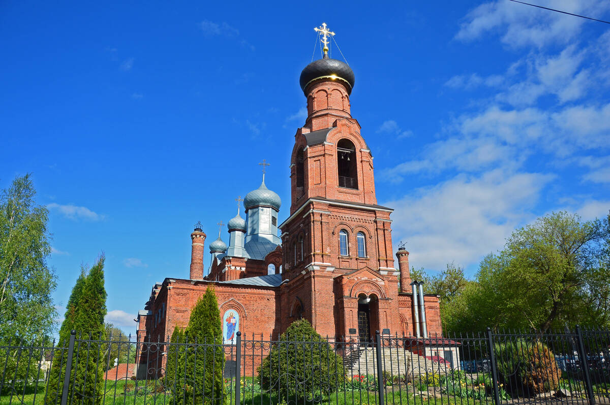 Церковь Введения во храм Пресвятой Богородицы, Подлесная Слобода (Луховицкий городской округ, Московская область). фасады