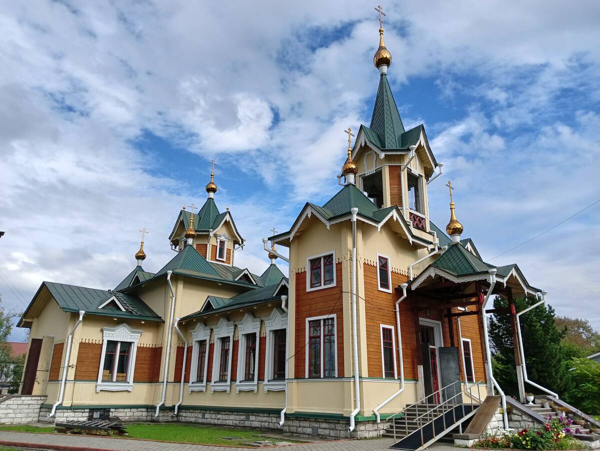 Церковь Николая Чудотворца, Слюдянка (Слюдянский район, Иркутская область). фасады