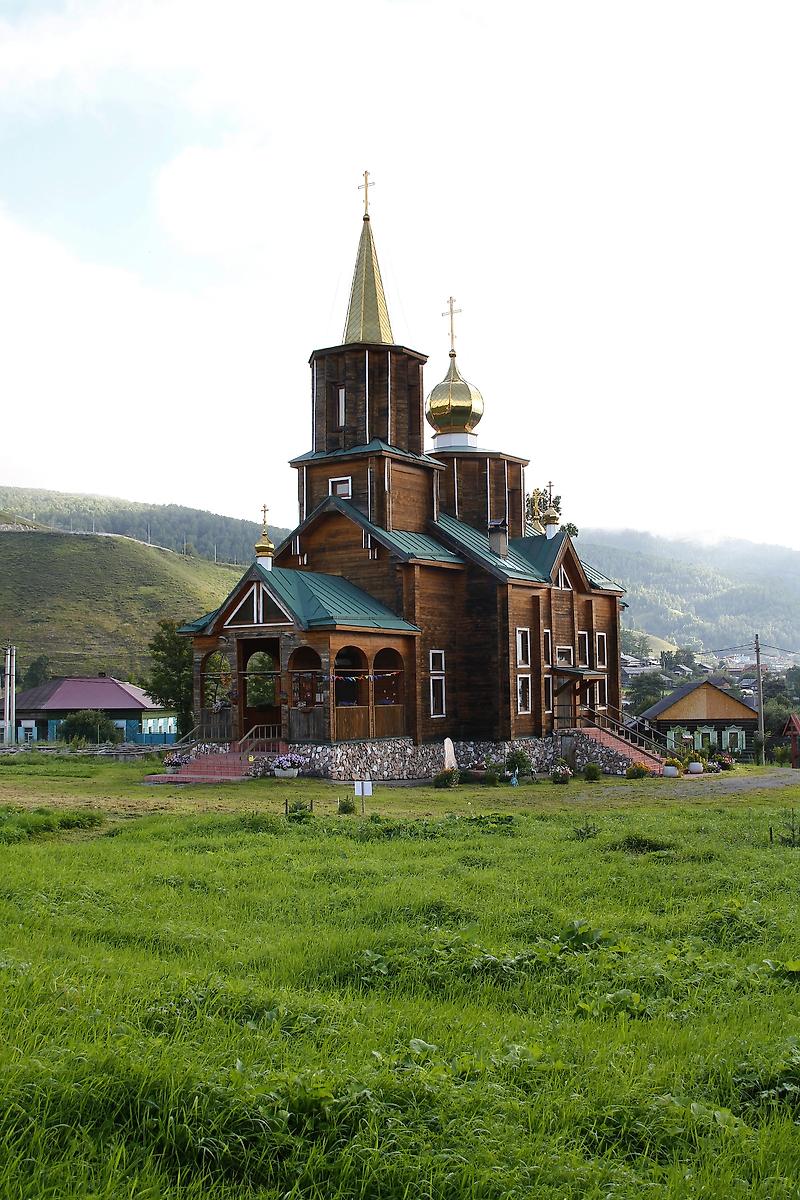 общий вид в ландшафте. Церковь Николая Чудотворца, Култук (Слюдянский район, Иркутская область)