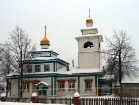 Пристань. Церковь Троицы Живоначальной