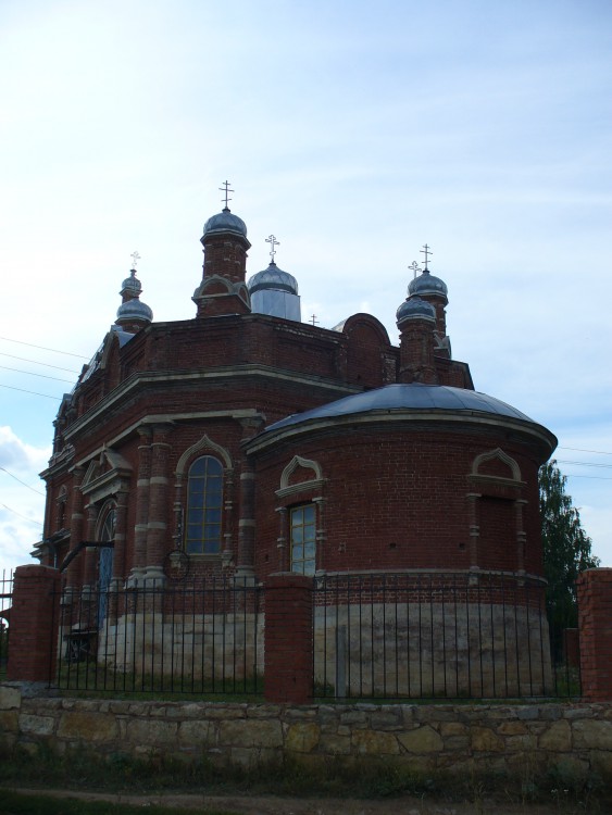 Отарка. Церковь Покрова Пресвятой Богородицы. фасады