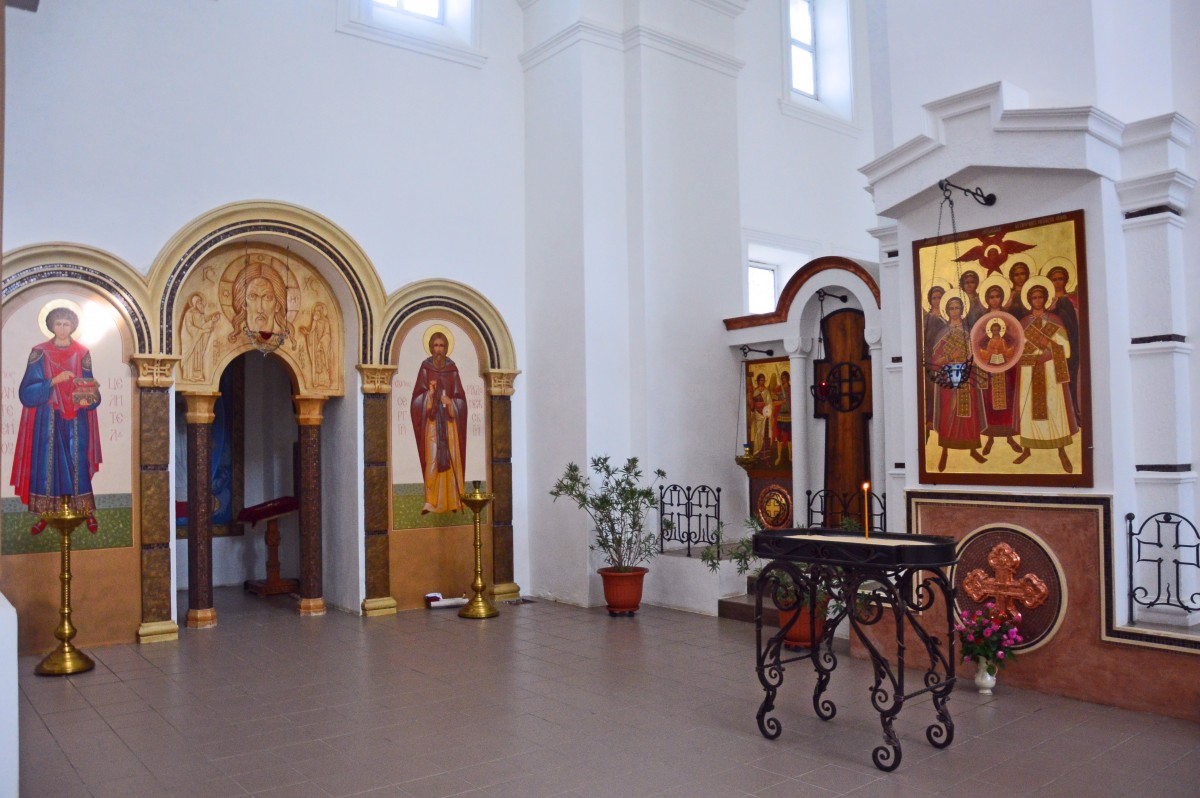 Церковь Михаила Архангела, Ерзовка (Городищенский район, Волгоградская область). интерьер и убранство, Исповедальня в храме (северная сторона)